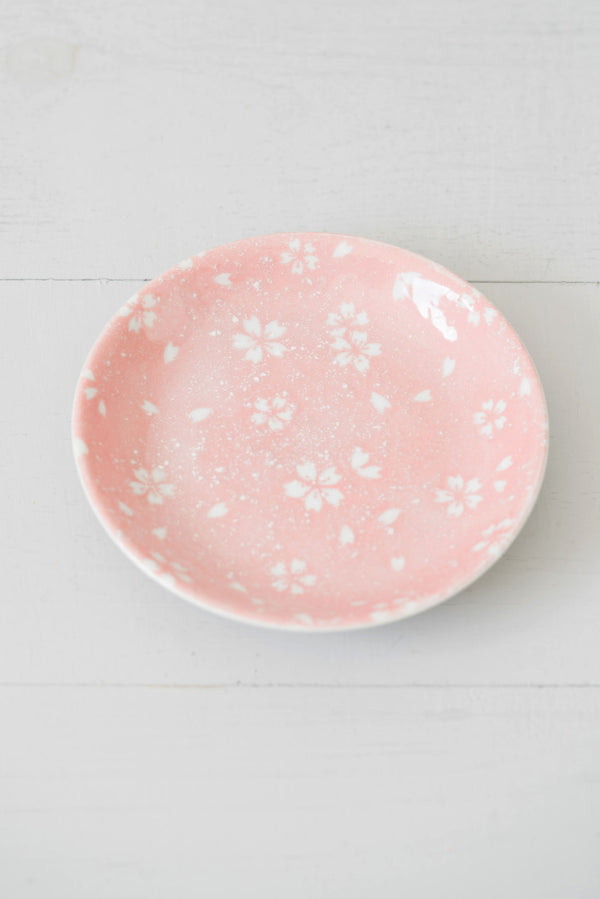 Cute Little Pink-and-White Flower Dish