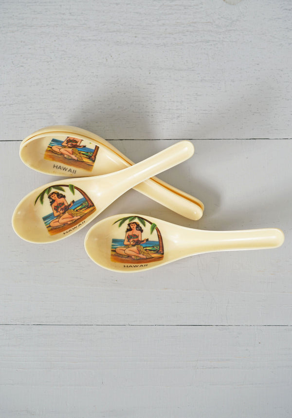 Vintage Unique Hawaiian Set of 4 Hula Girl Soup Spoons