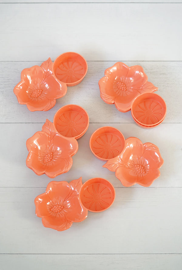 Cute Vintage Set of 7 Salmon Midcentury Plastic Hibiscus Snack Bowls - Hofmann Industries