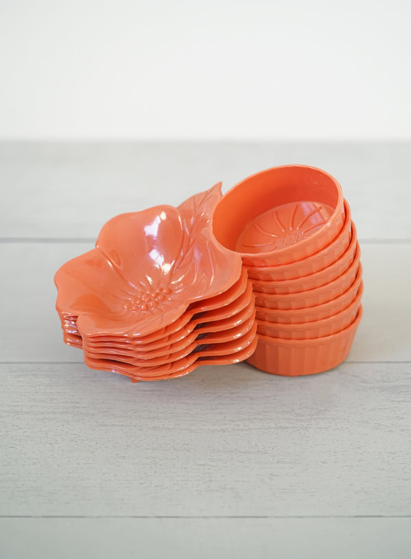 Cute Vintage Set of 7 Salmon Midcentury Plastic Hibiscus Snack Bowls - Hofmann Industries