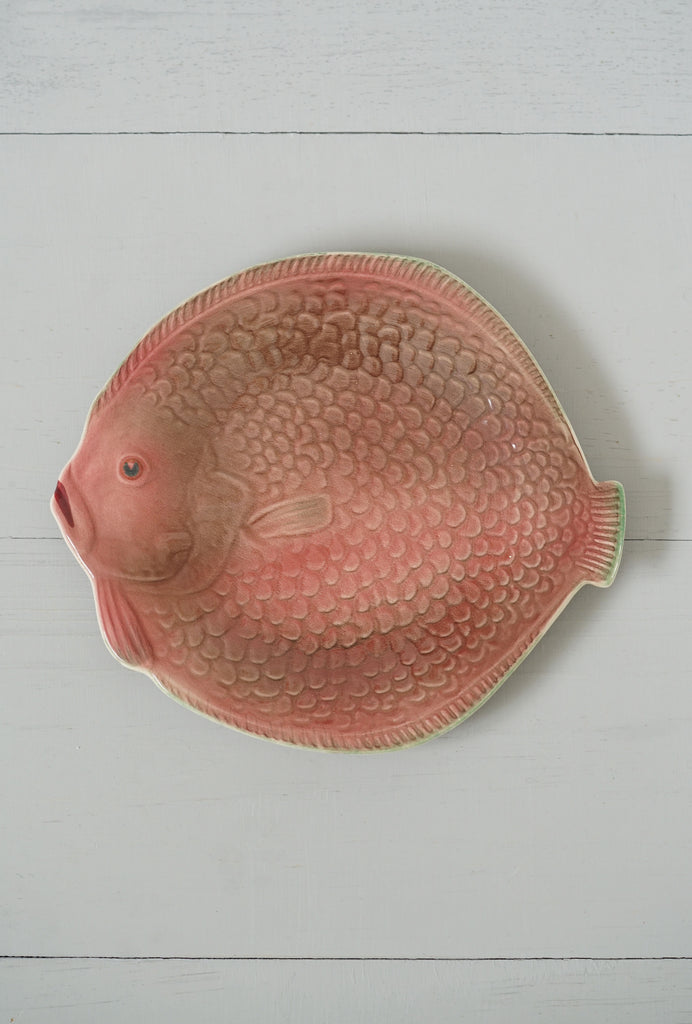 Cute Vintage Shallow Pink-Red Fish Plate