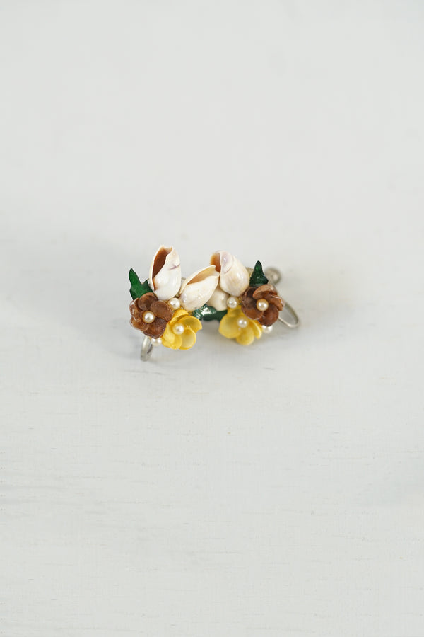 Vintage Little Shells, Flowers, and Pearls Screw-Back Earrings
